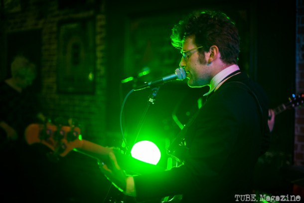 The Lower 48 at the Fox and Goose. Sacramento CA. Jan. 2014 Photo Melissa Uroff