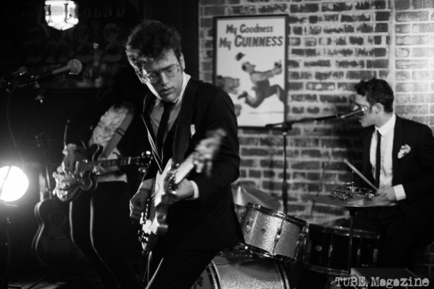 The Lower 48 at the Fox and Goose. Sacramento CA. Jan. 2014 Photo Melissa Uroff