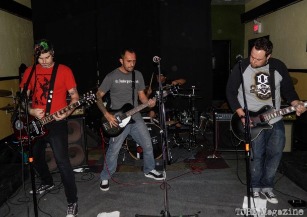 Support the Rabid playing in Sacramento CA at Cafe Colonial during Bat Guano Festival 2014. Photo Ryan Stewart.