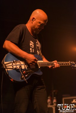 Joey Santiago of the Pixies playing lead guitar at Ace of Spades in Sacramento, CA, October 26, 2016. Photo Emma Montalbano. 